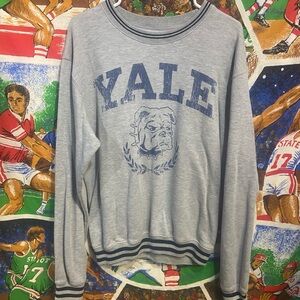 Yale University Bulldogs Crewneck Sweatshirt